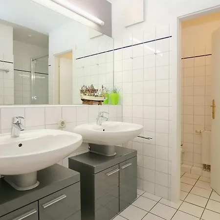 Papillon 14-6 Apartment *